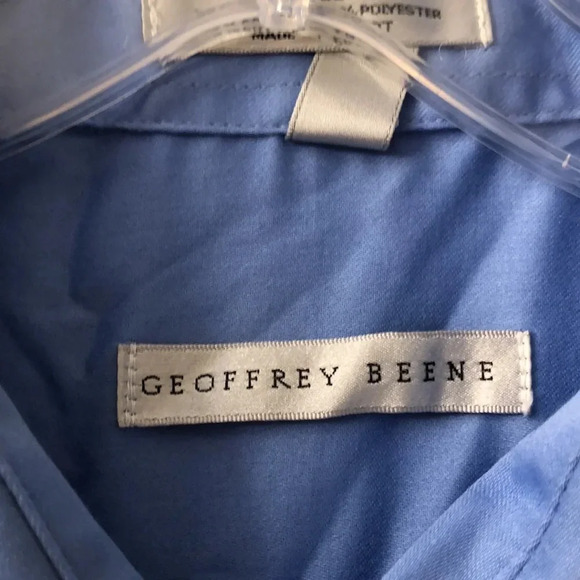 Geoffery Beene Button Down Collared Shirt with Pocket - Picture 3 of 12